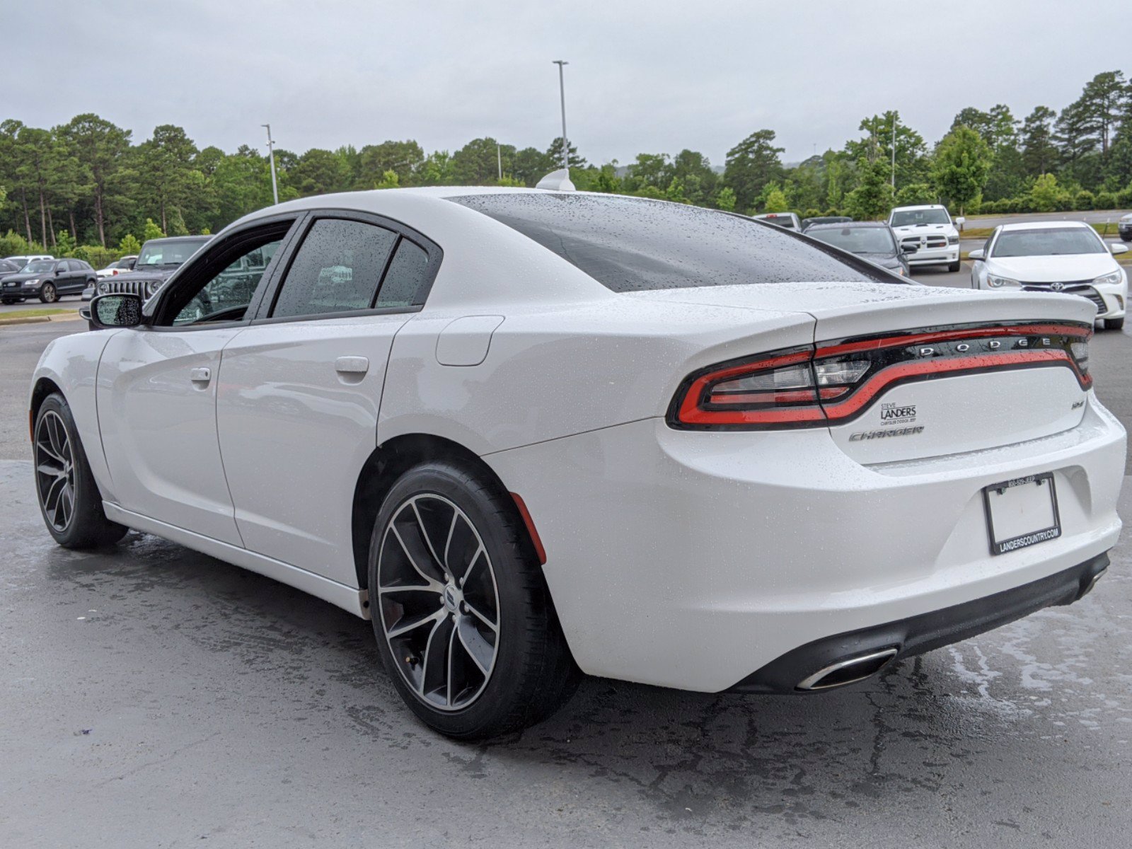 PreOwned 2016 Dodge Charger SXT 4dr Car in Little Rock 
